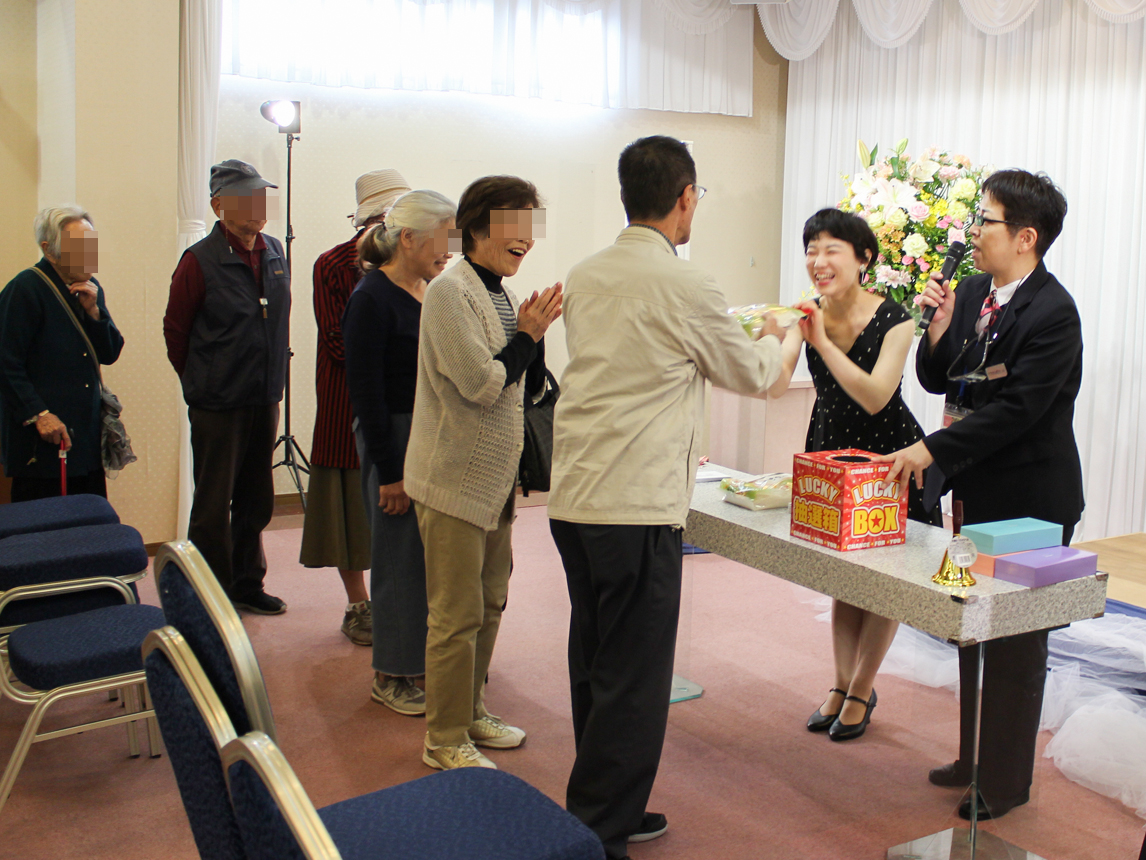 大抽選会1等景品は空気清浄機